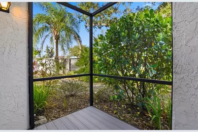 3205 Golden Eagle Lane, Sarasota, FL 34231 - Photo 10