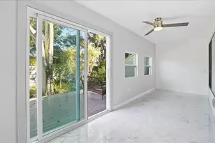 3205 Golden Eagle Ln, Sarasota, FL 34231 - Photo 30