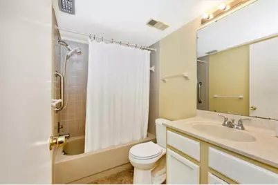 5219 Lake Village Drive #21, Sarasota, FL 34235 - Photo 32