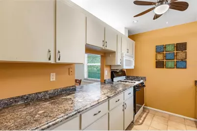 5003 Village Gardens Drive #39, Sarasota, FL 34234 - Photo 4