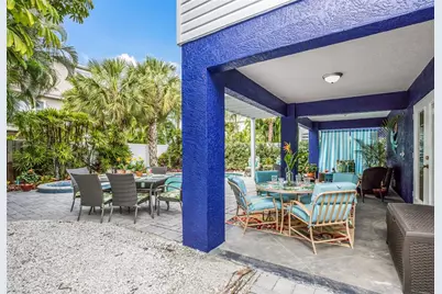 316 64th St, Holmes Beach, FL 34217 - Photo 40