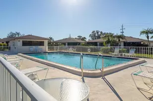 771 Vivienda S Ct, Venice, FL 34293 - Photo 8