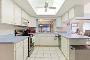 771 Vivienda S Ct, Venice, FL 34293 - Photo 18