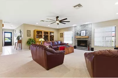 771 Vivienda South Court #9, Venice, FL 34293 - Photo 12