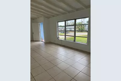 2122 Shawnee Street, Sarasota, FL 34231 - Photo 4