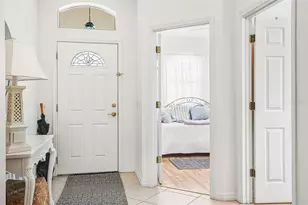 1858 Vamo Dr, Sarasota, FL 34231 - Photo 2