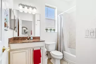 1858 Vamo Dr, Sarasota, FL 34231 - Photo 4