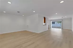 3856 Tarpon Road NE, Venice, FL 34293 - Photo 10