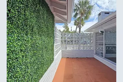 2019 Chippawa Place, Sarasota, FL 34234 - Photo 2