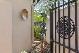 200 Cocoanut Ave, Sarasota, FL 34236 - Photo 2