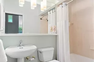 200 Cocoanut Ave, Sarasota, FL 34236 - Photo 24