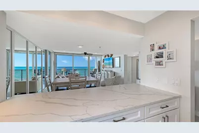 1145 Gulf Of Mexico Drive #301, Longboat Key, FL 34228 - Photo 18