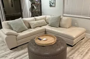 3174 Jennings Dr, Sarasota, FL 34239 - Photo 6