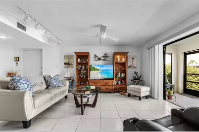 3831 SE 11th Place #101, Cape Coral, FL 33904 - Photo 4