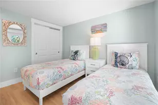 3007 Avenue E, Holmes Beach, FL 34217 - Photo 20