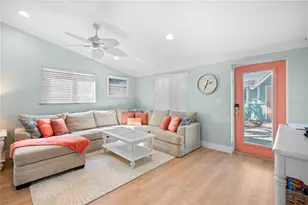 3007 Avenue E, Holmes Beach, FL 34217 - Photo 6