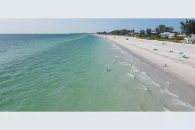 3007 Avenue E #A, Holmes Beach, FL 34217 - Photo 40