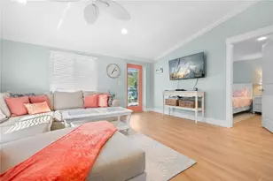 3007 Avenue E, Holmes Beach, FL 34217 - Photo 10