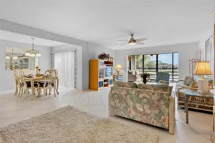 5218 Marsh Field Ln, Sarasota, FL 34235 - Photo 4