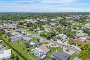 3621 S Lockwood Ridge Rd, Sarasota, FL 34239 - Photo 32