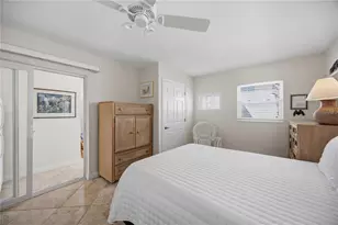 6005 Midnight Pass Rd, Sarasota, FL 34242 - Photo 16