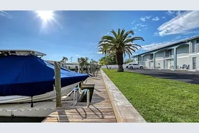 10125 W Manatee Avenue W #D2, Bradenton, FL 34209 - Photo 18