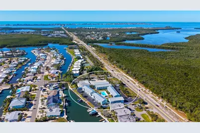 10125 W Manatee Avenue W #D2, Bradenton, FL 34209 - Photo 20