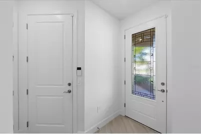 6713 Alstead Circle, Lakewood Ranch, FL 34202 - Photo 4