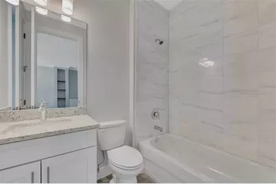 906 E Venice Avenue, Venice, FL 34285 - Photo 38