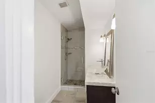 425 Partridge Cir, Sarasota, FL 34236 - Photo 32