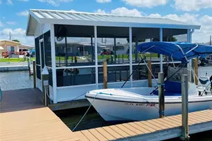 2305 Bay Dr, Bradenton, FL 34207 - Photo 30