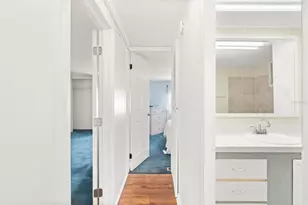 5205 5th St E, Bradenton, FL 34203 - Photo 10