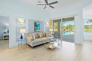 11407 Savannah Lakes Dr, Parrish, FL 34219 - Photo 8