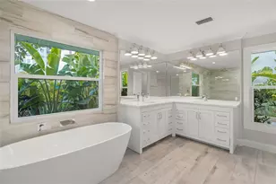 1240 Solitude Ln, Sarasota, FL 34242 - Photo 10