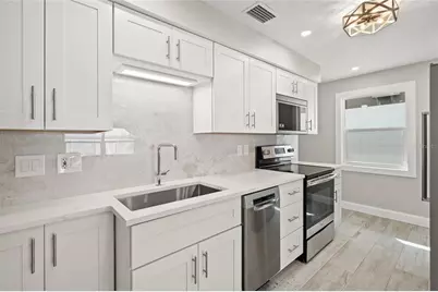 1240 Solitude Lane, Sarasota, FL 34242 - Photo 20