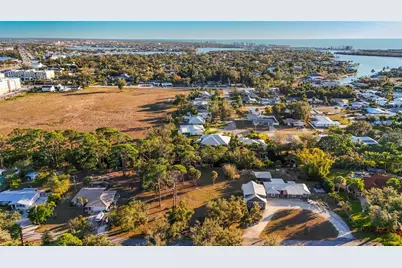 405 Estil Drive N, Nokomis, FL 34275 - Photo 40