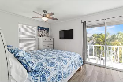 6250 Holmes Boulevard #37, Holmes Beach, FL 34217 - Photo 6