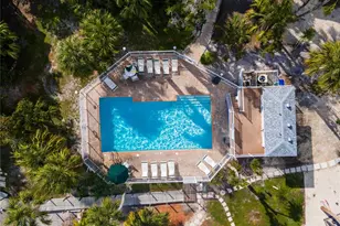 6250 Holmes Blvd, Holmes Beach, FL 34217 - Photo 58