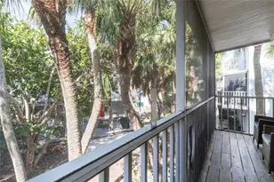 6250 Holmes Blvd, Holmes Beach, FL 34217 - Photo 28