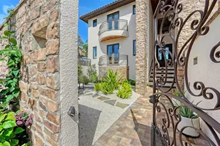 795 Marbury Ln, Longboat Key, FL 34228 - Photo 4