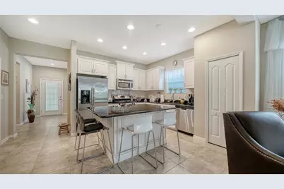 5356 Fairfield Boulevard, Bradenton, FL 34203 - Photo 10