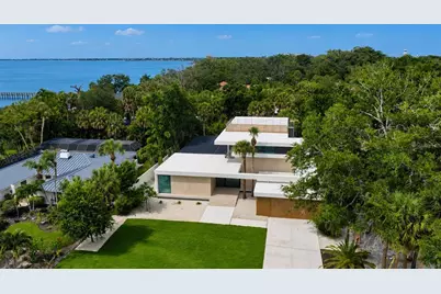 359 N Shore Drive, Sarasota, FL 34234 - Photo 2
