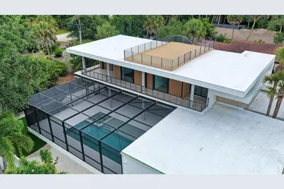 359 N Shore Drive, Sarasota, FL 34234 - Photo 38