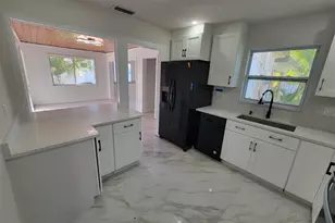 2784 Martin St, Sarasota, FL 34237 - Photo 28