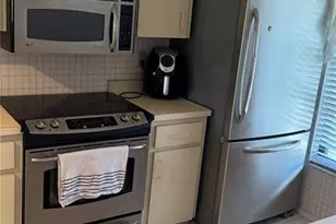 4640 Weybridge, Sarasota, FL 34235 - Photo 12