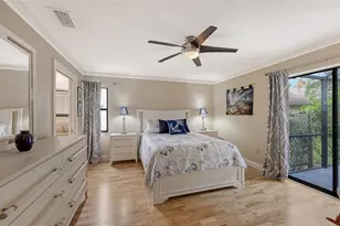 4711 Maid Marian Ln, Sarasota, FL 34232 - Photo 8