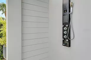 4881 Oxford Dr, Siesta Key, FL 34242 - Photo 26