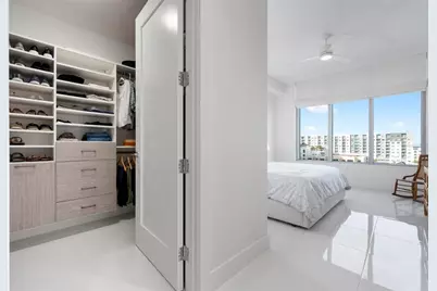 111 S Pineapple Avenue #719, Sarasota, FL 34236 - Photo 22