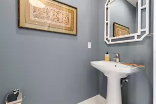 111 S Pineapple Ave, Sarasota, FL 34236 - Photo 16