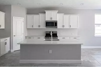 9900 Crystal Isle Circle, Sarasota, FL 34241 - Photo 4